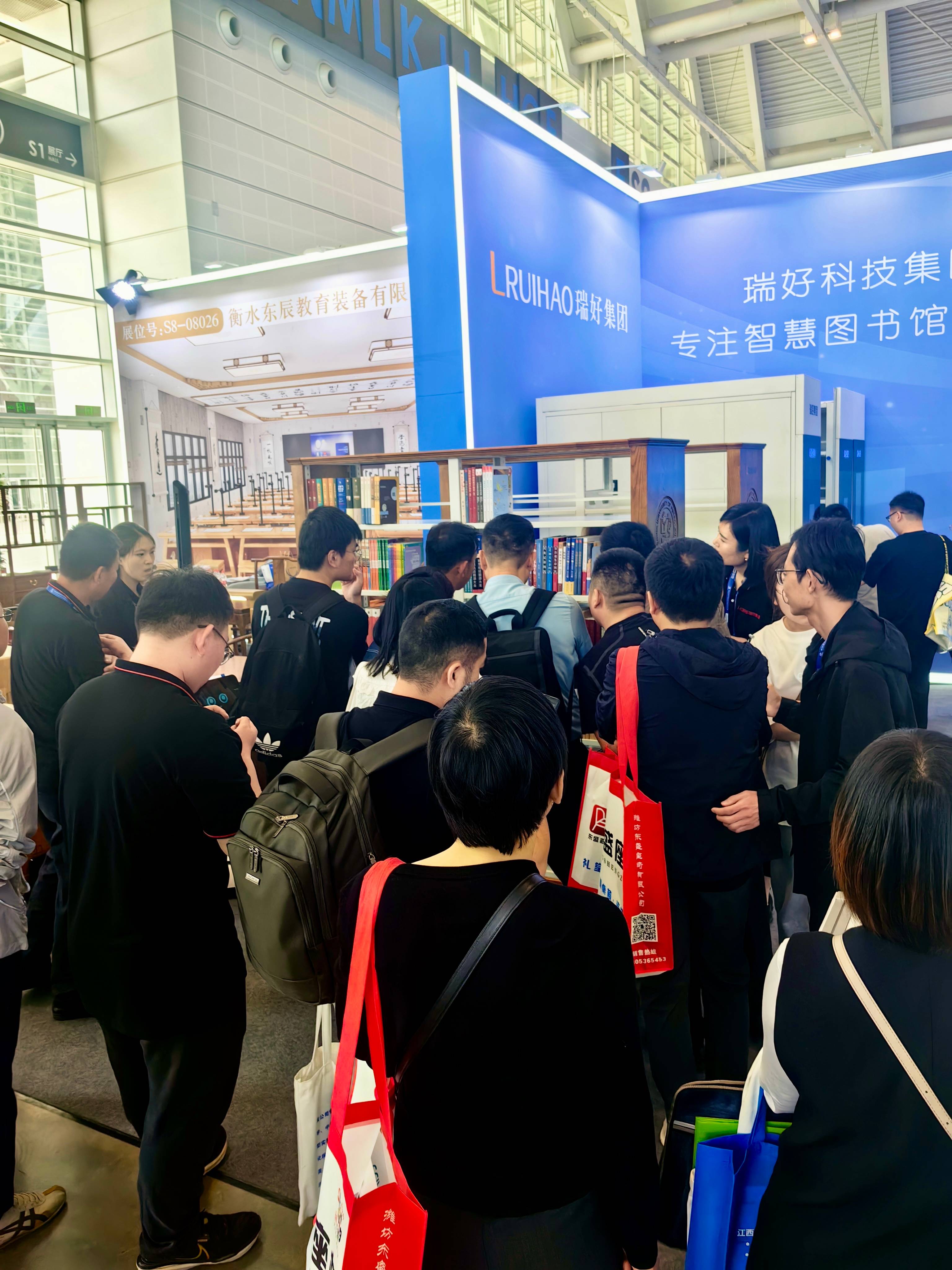 【展會收官 | 感恩同行】瑞好集團教裝展現(xiàn)場紀實：用專注與真誠收獲信任